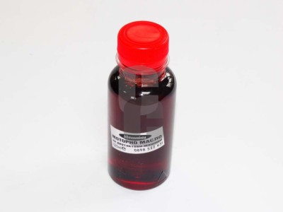 Масло за резачки 125мл.